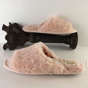 (3/$20) Dreamfoams pink fuzzy bedroom shoes
